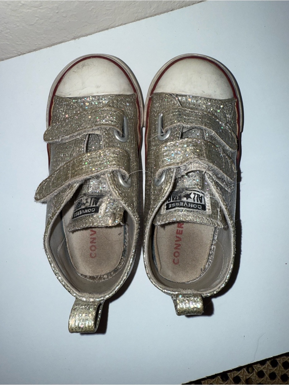 Converse Kids Glitter Gold Velcro Sneakers
